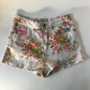 Parisian Handcrafted with Love and Care Size 3 Women Floral Flower White Pink